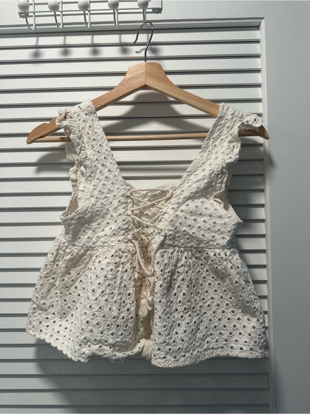 Urban Revivo Women's Ivory Eyelet Tank Top